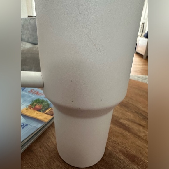 Stanley Rose Quartz Quencher H2.0 FlowState™ Tumbler 40oz - Picture 3 of 4